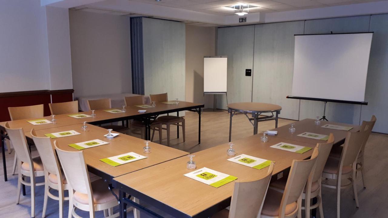 Logis La Rose Des Vents Hotel Volvic Eksteriør billede