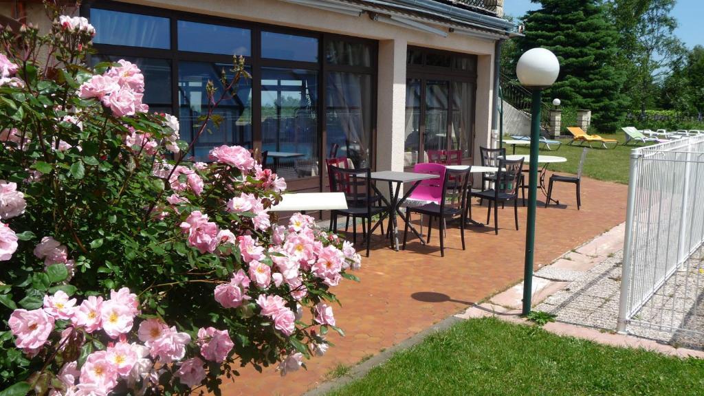 Logis La Rose Des Vents Hotel Volvic Værelse billede