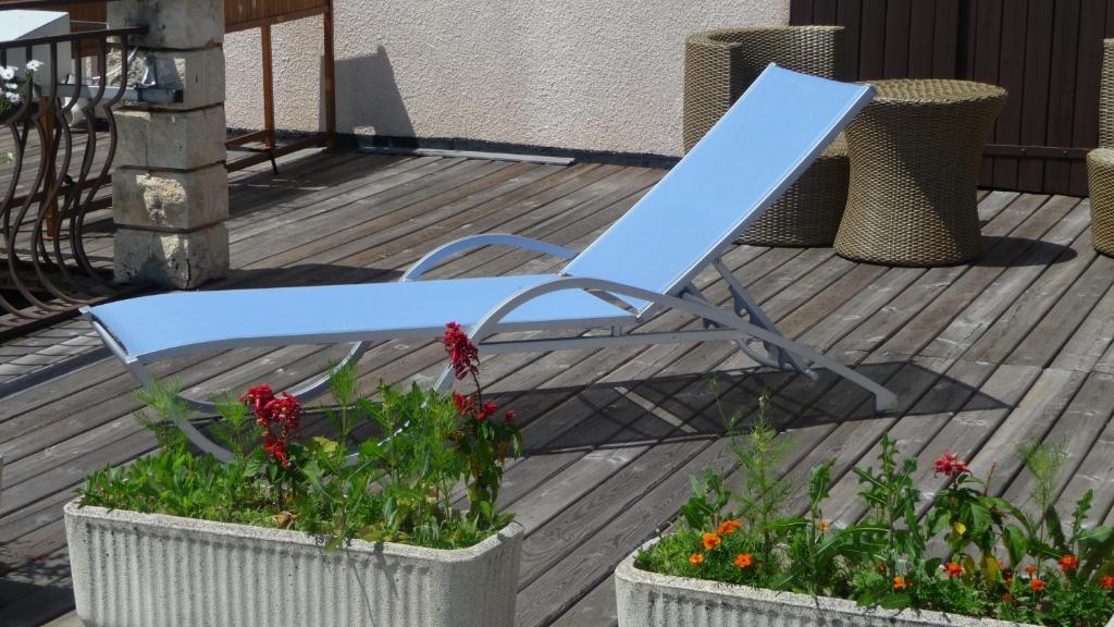 Logis La Rose Des Vents Hotel Volvic Værelse billede
